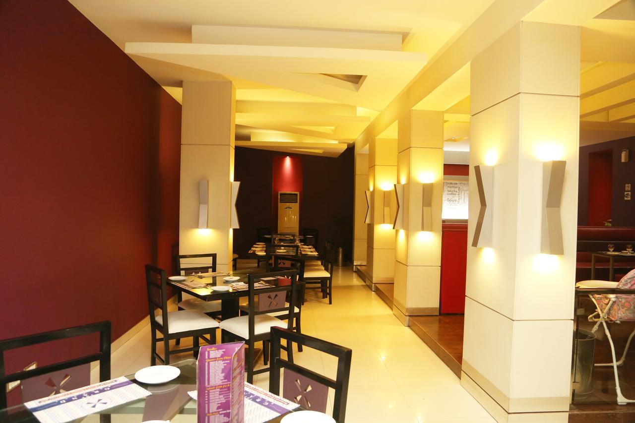 The Grand Regency Hotel Bahawalpur Exterior photo